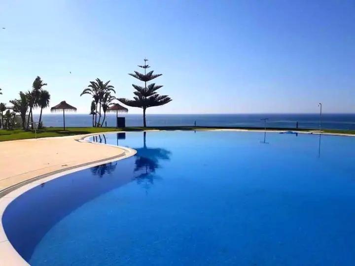 Modern Three-Level Apartment Near The Sea 贝纳尔马德纳 外观 照片